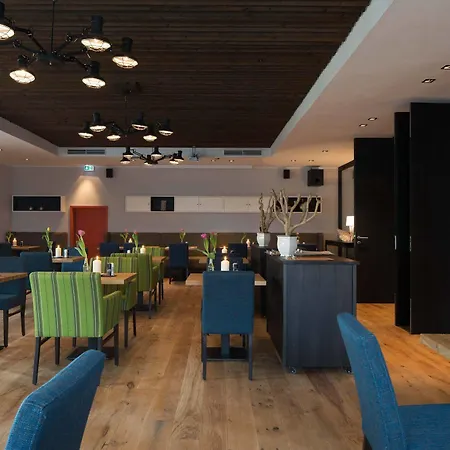 Kroegers Hotel 3*