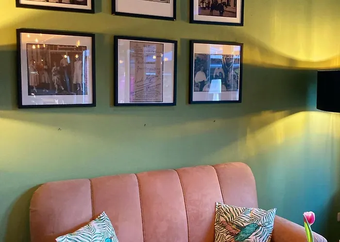 Отель Kroegers 3*