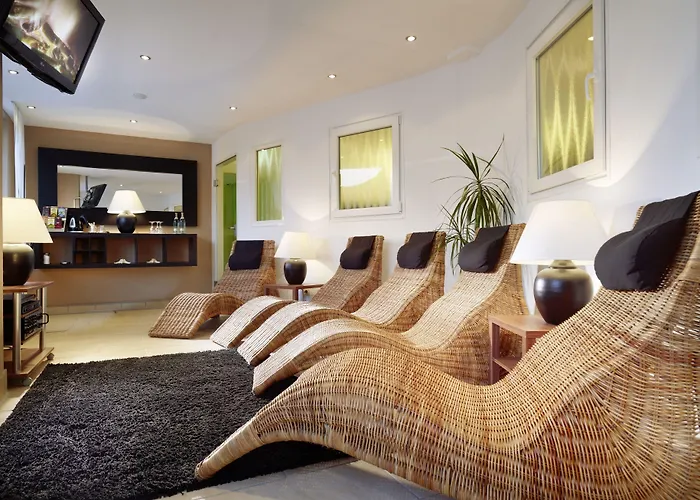 Отель Kroegers Эзенс